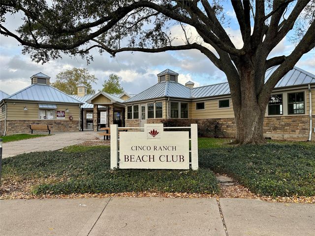 20823 Medallion Pointe Drive, Katy, TX 77450