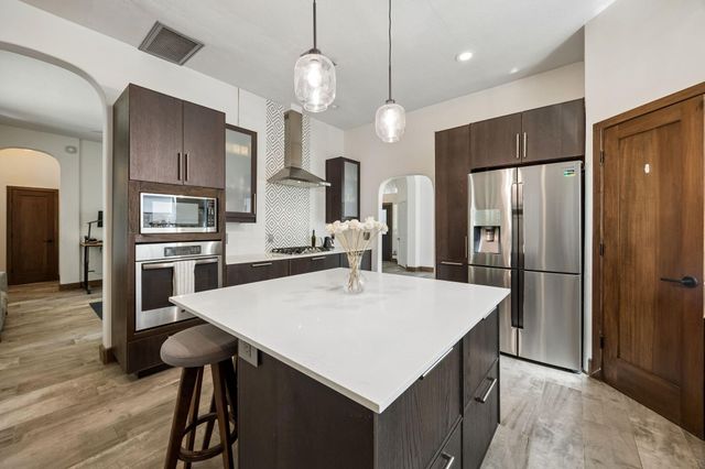 20823 Medallion Pointe Drive, Katy, TX 77450