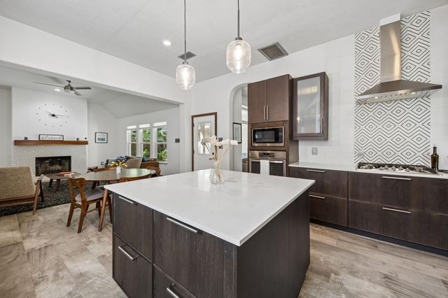 20823 Medallion Pointe Drive, Katy, TX 77450