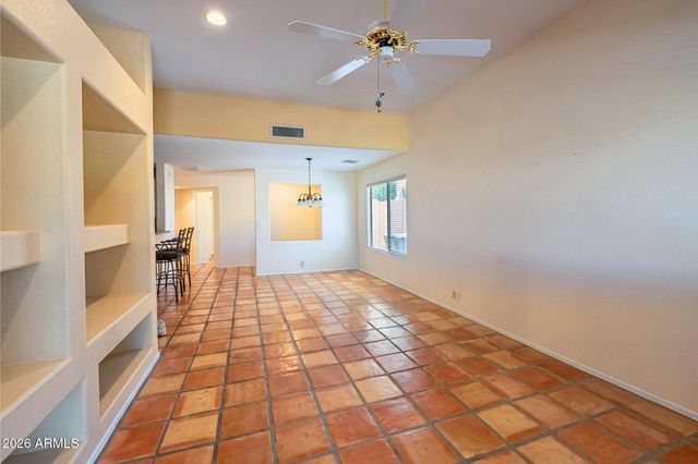 13832 N CAMBRIA Drive A, Fountain Hills, AZ 85268