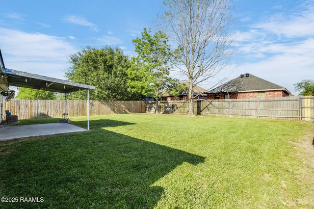 215 Royalton Parkway, Lafayette, LA 70507