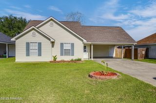 215 Royalton Parkway, Lafayette, LA 70507