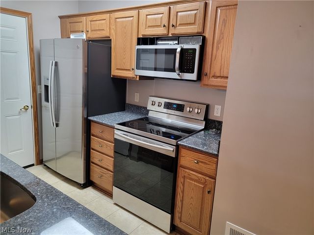 1757 Blackberry Lane, Orrville, OH 44667
