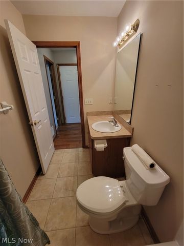 1757 Blackberry Lane, Orrville, OH 44667