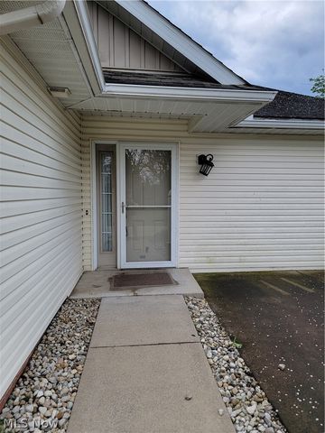 1757 Blackberry Lane, Orrville, OH 44667