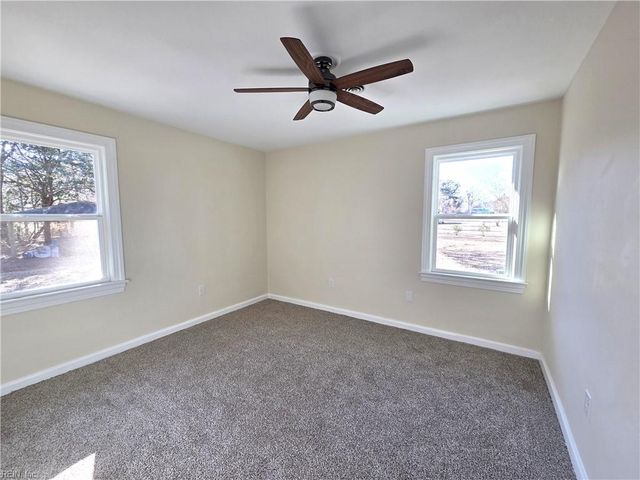 5901 Chuckatuck LN, Suffolk, VA 23432