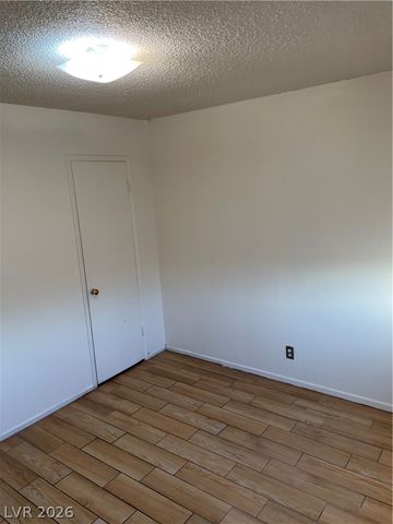 6108 Fawn Circle, Las Vegas, NV 89107