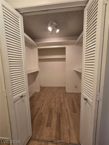 6108 Fawn Circle, Las Vegas, NV 89107