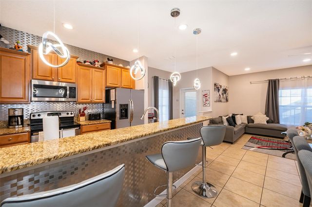 8949 CANDY PALM ROAD, Kissimmee, FL 34747