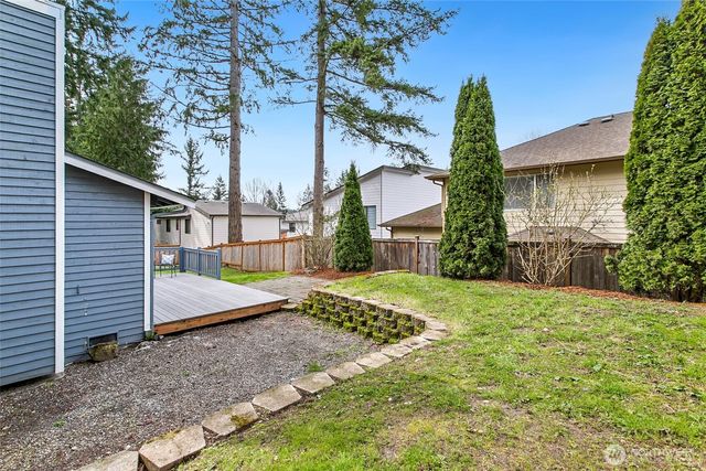 23217 NE 10th Place, Sammamish, WA 98074