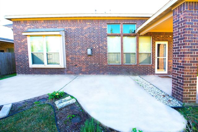 17422 Aldenwilds Lane, Richmond, TX 77407