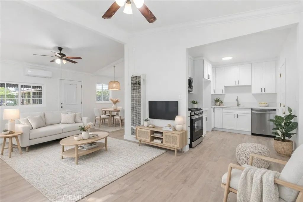 286 N Macy, San Bernardino, CA 92410