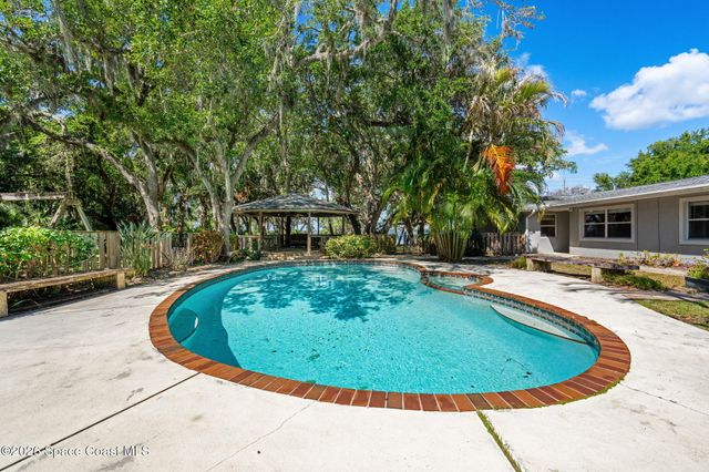 9650 S Tropical Trail, Merritt Island, FL 32952