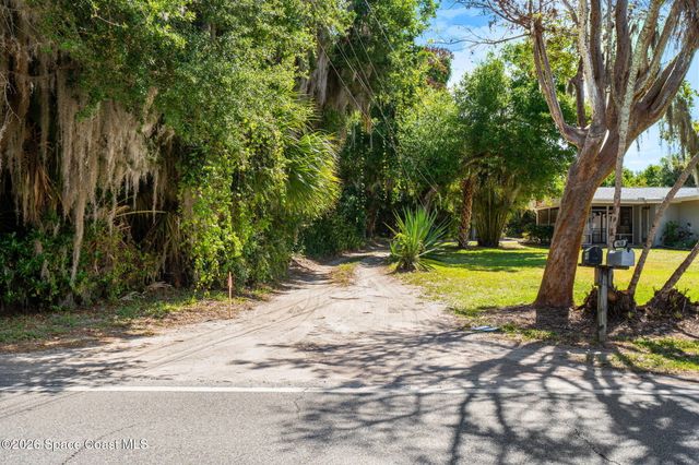 9650 S Tropical Trail, Merritt Island, FL 32952