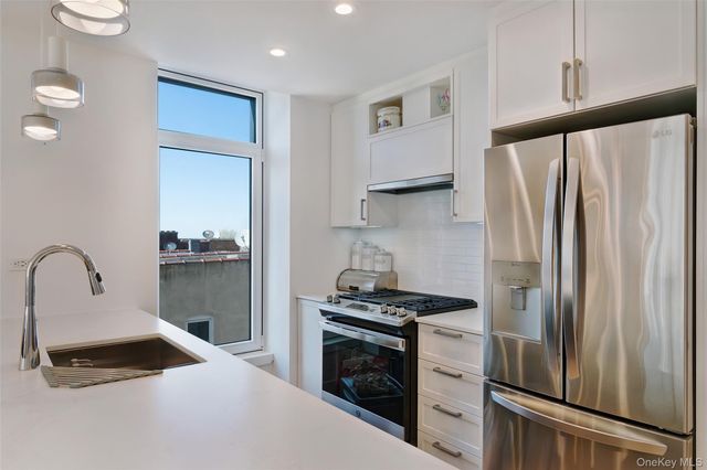 133 Beach 116th Street 4G, Rockaway Park, NY 11694