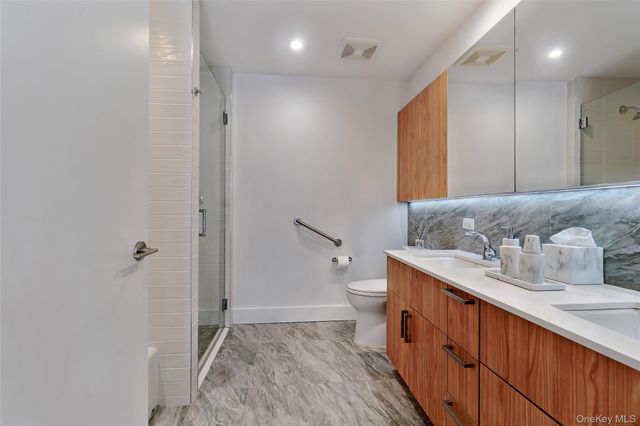 133 Beach 116th Street 4G, Rockaway Park, NY 11694