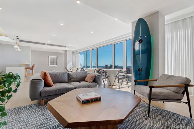 133 Beach 116th Street 4G, Rockaway Park, NY 11694