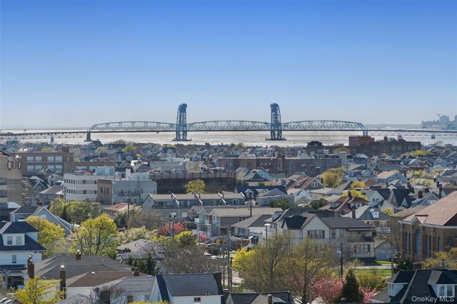 133 Beach 116th Street 4G, Rockaway Park, NY 11694