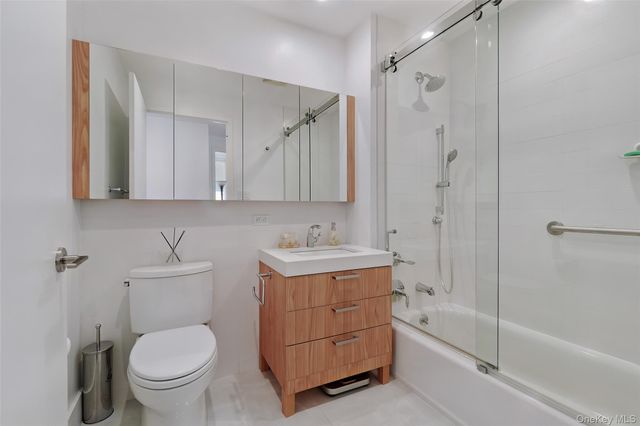 133 Beach 116th Street 4G, Rockaway Park, NY 11694