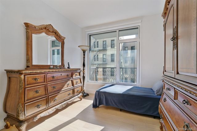 133 Beach 116th Street 4G, Rockaway Park, NY 11694