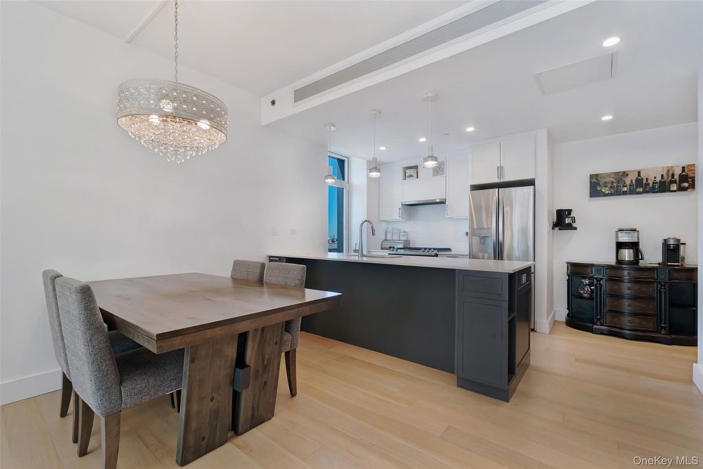 133 Beach 116th Street 4G, Rockaway Park, NY 11694