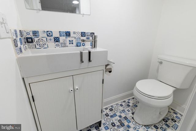 2214 BRANDYWINE ST, Philadelphia, PA 19130