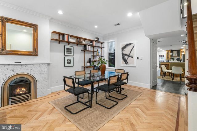 2214 BRANDYWINE ST, Philadelphia, PA 19130