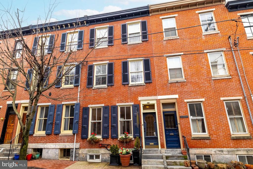 2214 BRANDYWINE ST, Philadelphia, PA 19130