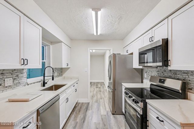 1015 Woodsmere Parkway, Rockledge, FL 32955