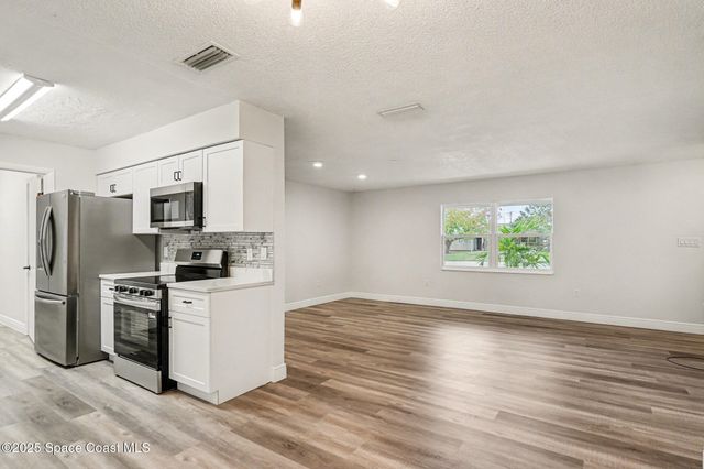 1015 Woodsmere Parkway, Rockledge, FL 32955