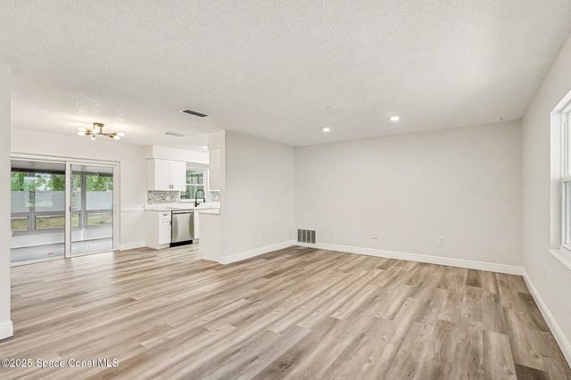 1015 Woodsmere Parkway, Rockledge, FL 32955