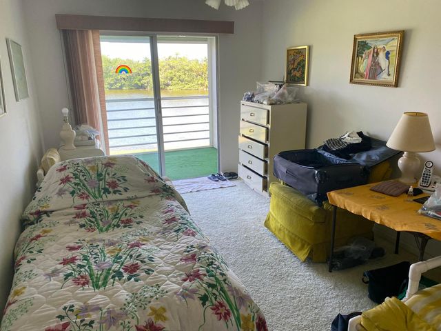 2054 Ainslie D, Boca Raton, FL 33434