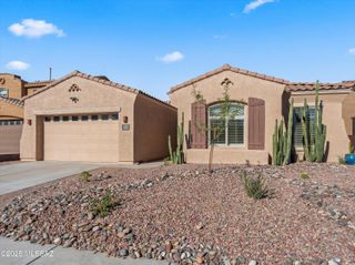 7861 N Blakey Lane, Tucson, AZ 85743