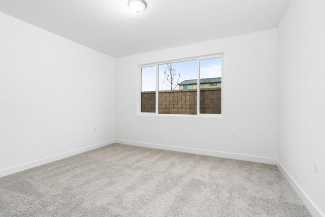 380 Huckleberry Road S, Madera, CA 93636