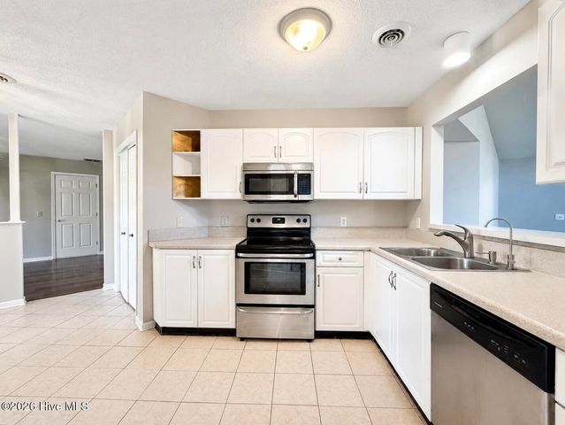 3060 Weatherby Court, Wilmington, NC 28405