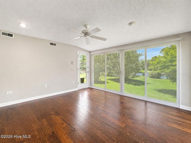 3060 Weatherby Court, Wilmington, NC 28405
