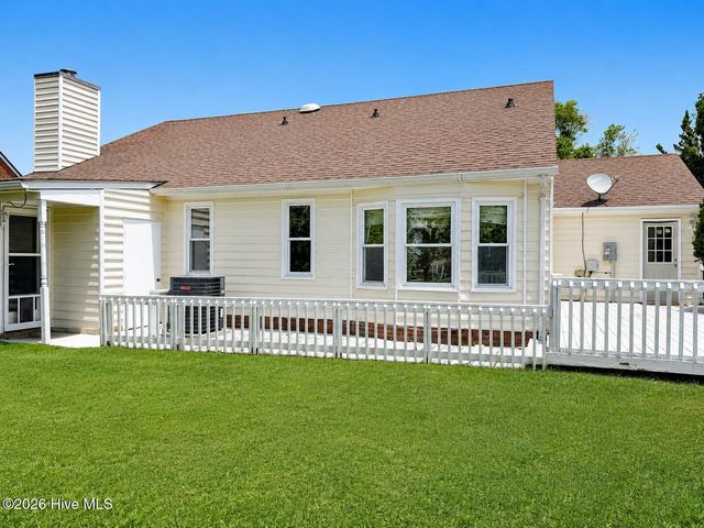 3060 Weatherby Court, Wilmington, NC 28405