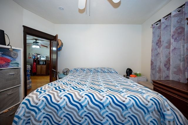 126 Sterling St, Worcester, MA 01610