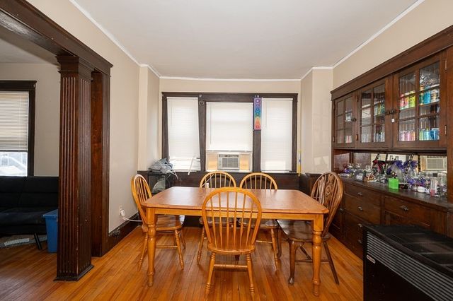 126 Sterling St, Worcester, MA 01610