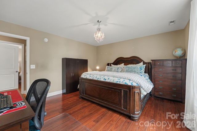 128 La Agua Lane, Troutman, NC 28166