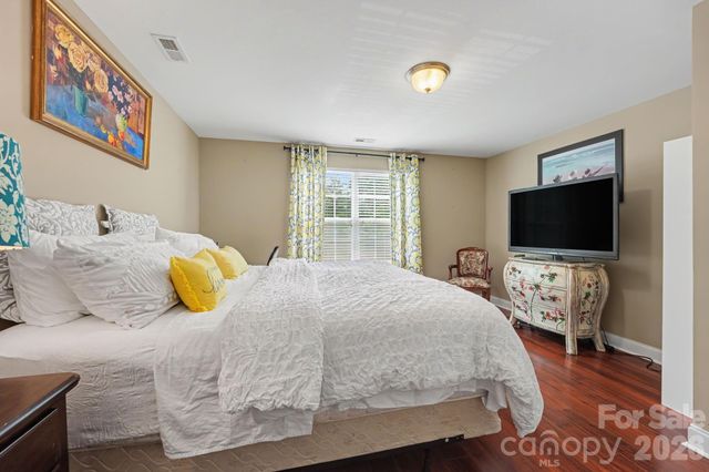 128 La Agua Lane, Troutman, NC 28166