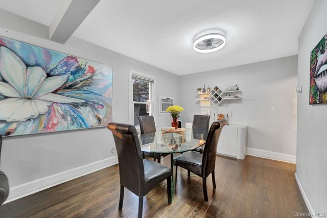 105 Thomas Place, Bellmore, NY 11710