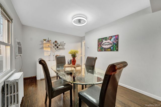 105 Thomas Place, Bellmore, NY 11710