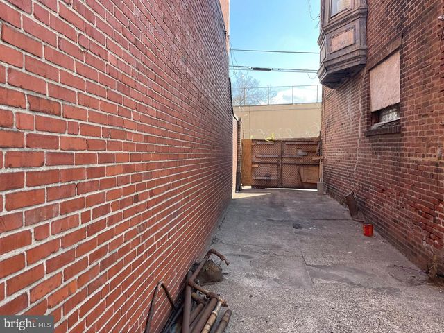 1729-33 W CAYUGA ST, Philadelphia, PA 19140