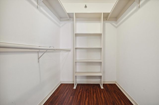 3525 Sage Road 512, Houston, TX 77056