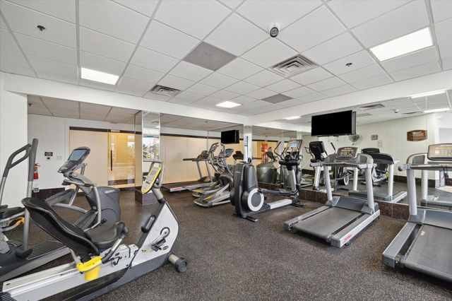 3525 Sage Road 512, Houston, TX 77056