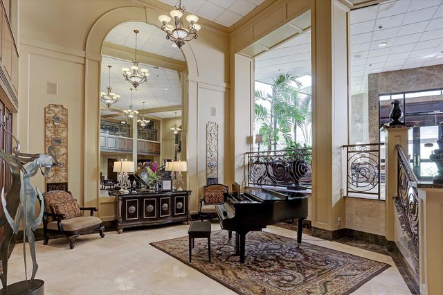 3525 Sage Road 512, Houston, TX 77056