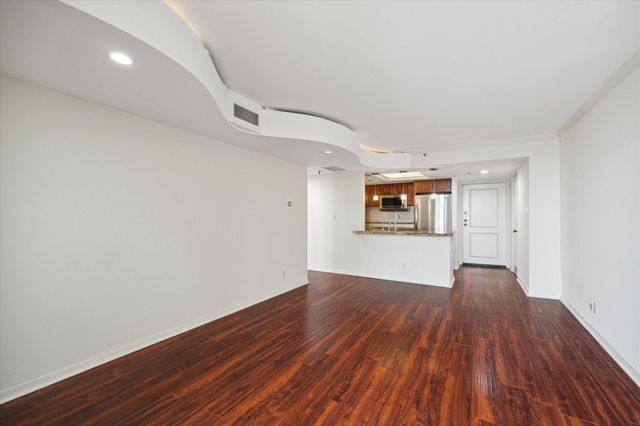 3525 Sage Road 512, Houston, TX 77056