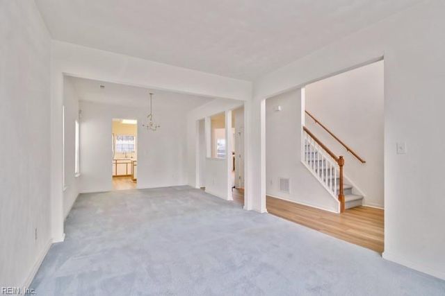 613 Ray AVE, Chesapeake, VA 23320