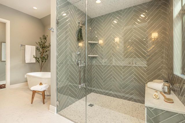 5589 N Danbury ROAD, Whitefish Bay, WI 53217